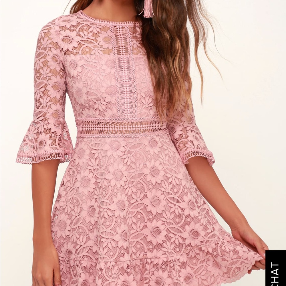 MOVING SALE! EVERYTHING MUST GO! BB Dakota Dress